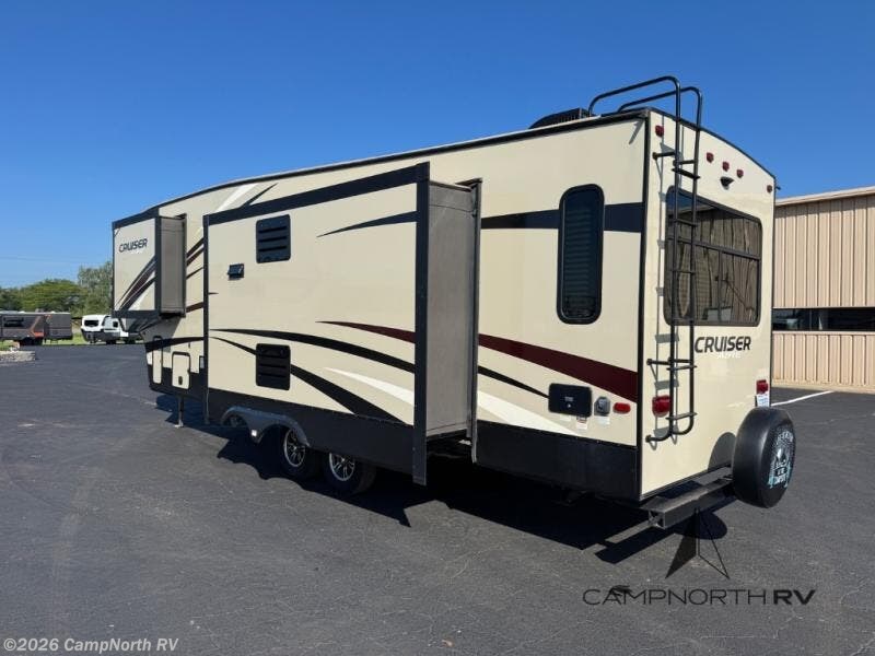 Used 2017 CrossRoads Cruiser Aire CR29SI available in Schoolcraft, Michigan