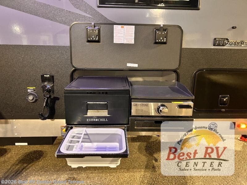 New 2026 Palomino Pause X 22.4 available in Grand Terrace, California