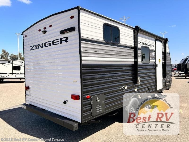 New 2026 CrossRoads Zinger Lite 18QB available in Grand Terrace, California