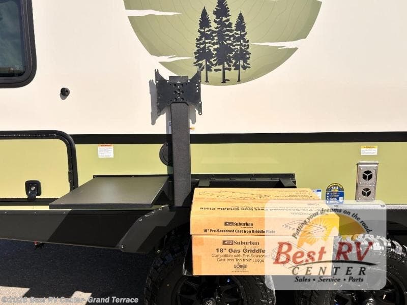 New 2027 Forest River No Boundaries NB20.3 available in Grand Terrace, California