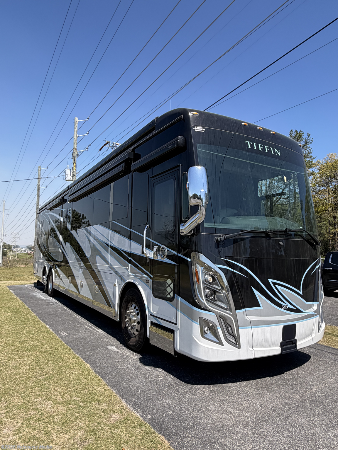 Used 2024 Tiffin Zephyr 45 FZ available in Shoal Creek, Alabama