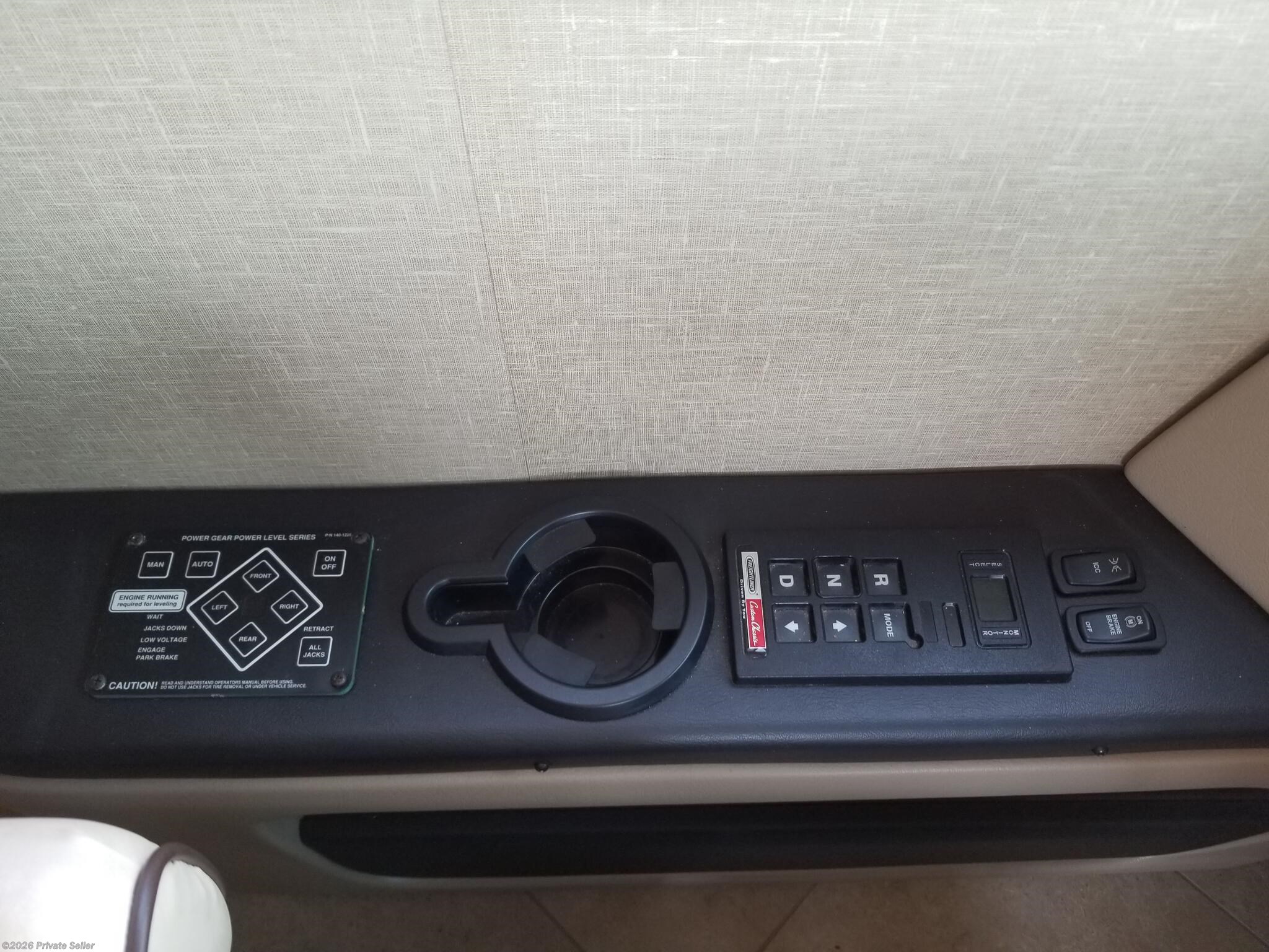 Driverside control leveling jacksDs