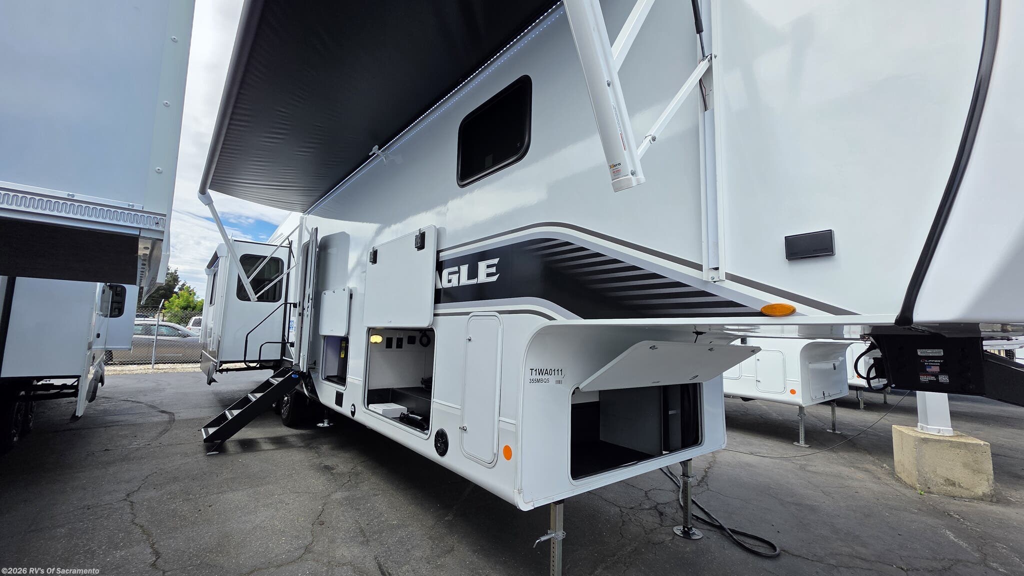 New 2026 Jayco Eagle 355MBQS available in Elk Grove, California