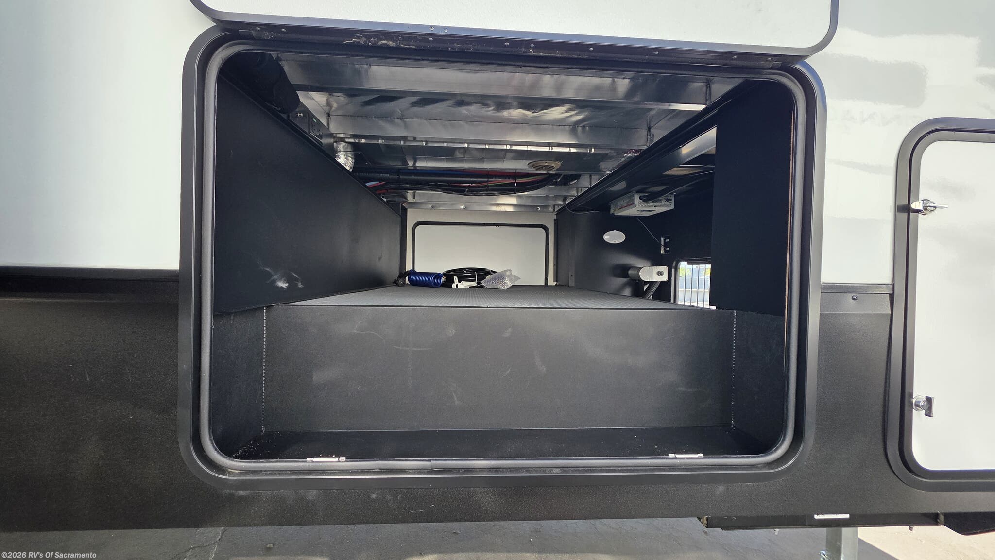 New 2026 Venture RV SportTrek STF303VIK available in Elk Grove, California