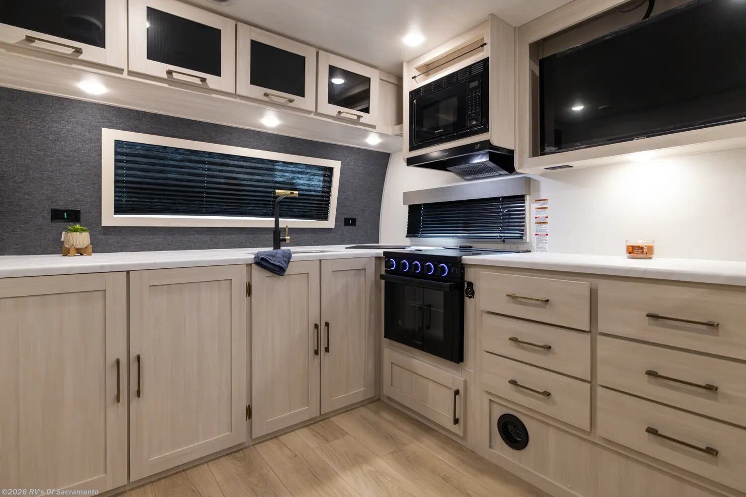 2026 Grand Surveyor 268FKBS by Forest River from RV's Of Sacramento in Elk Grove, California