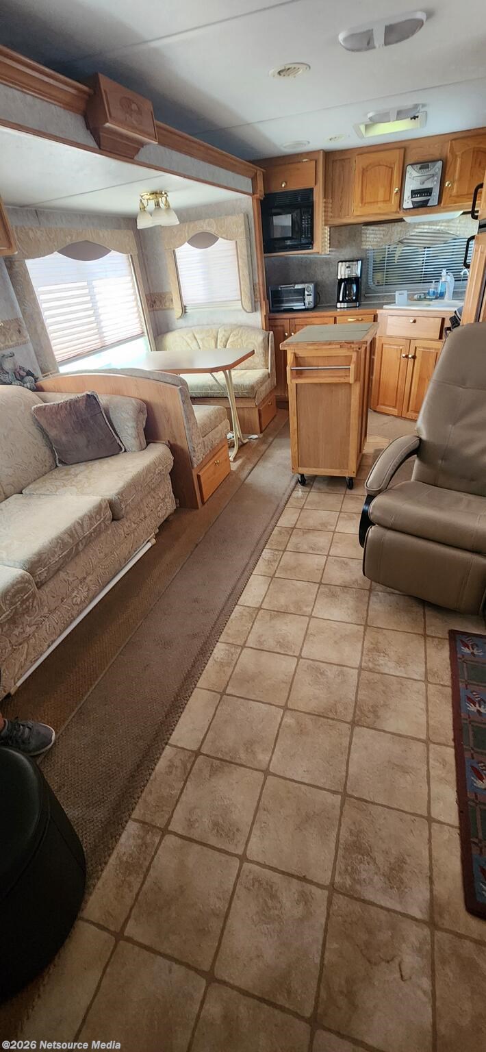 2004 SunnyBrook Titan 33 fks - Used Travel Trailer For Sale by For Sale By Owner in Lakeside, California