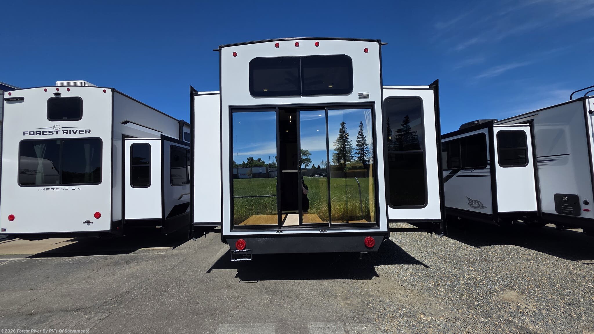 New 2026 Forest River Cherokee Timberwolf Black Label 39JMBL available in Sacramento, California