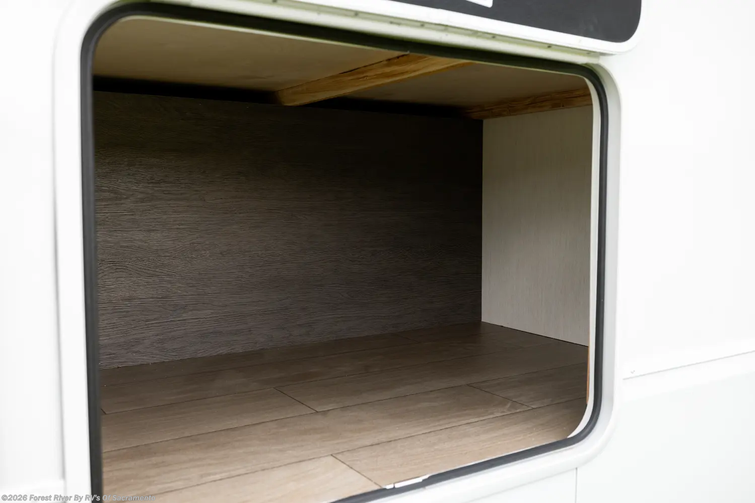 New 2026 Forest River Cherokee Arctic Wolf 287BH available in Sacramento, California
