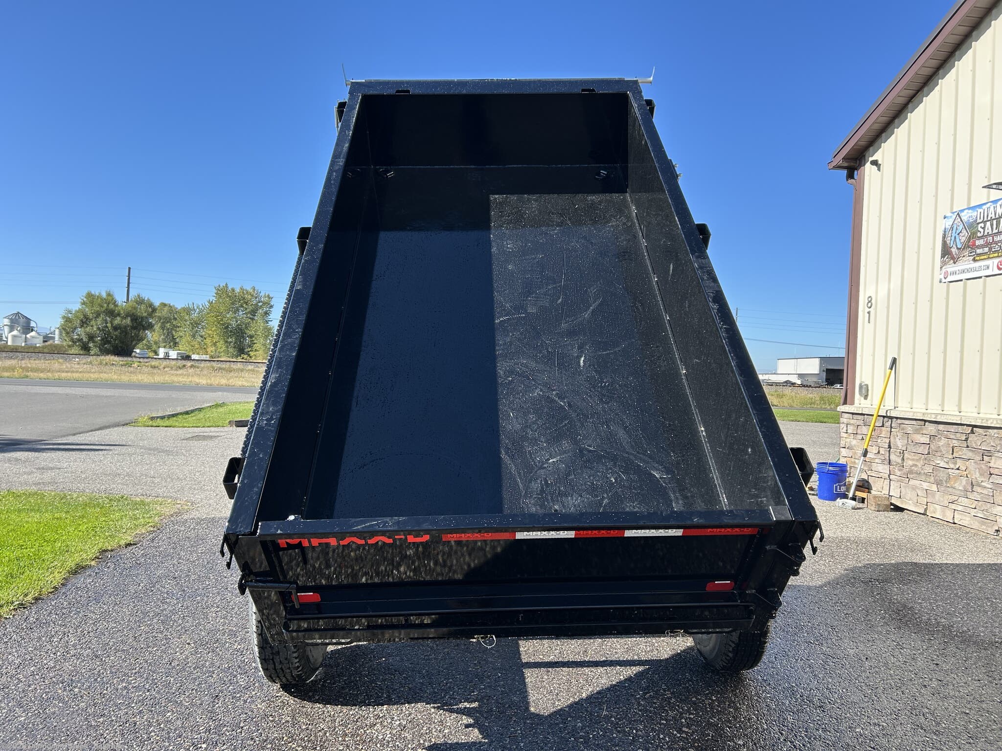 2027 MAXXD D6X photo 4