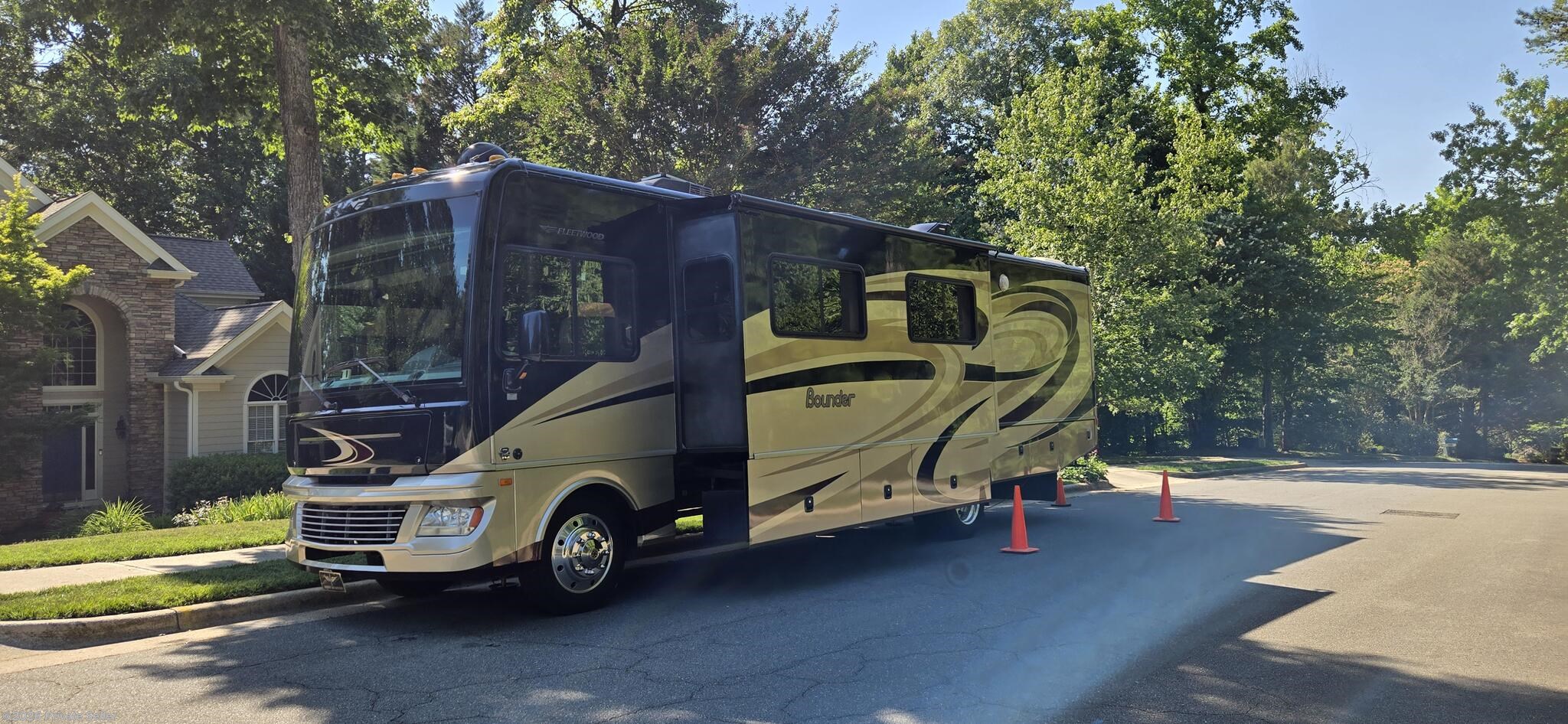Used 2014 Fleetwood Bounder 36 available in Raleigh, North Carolina