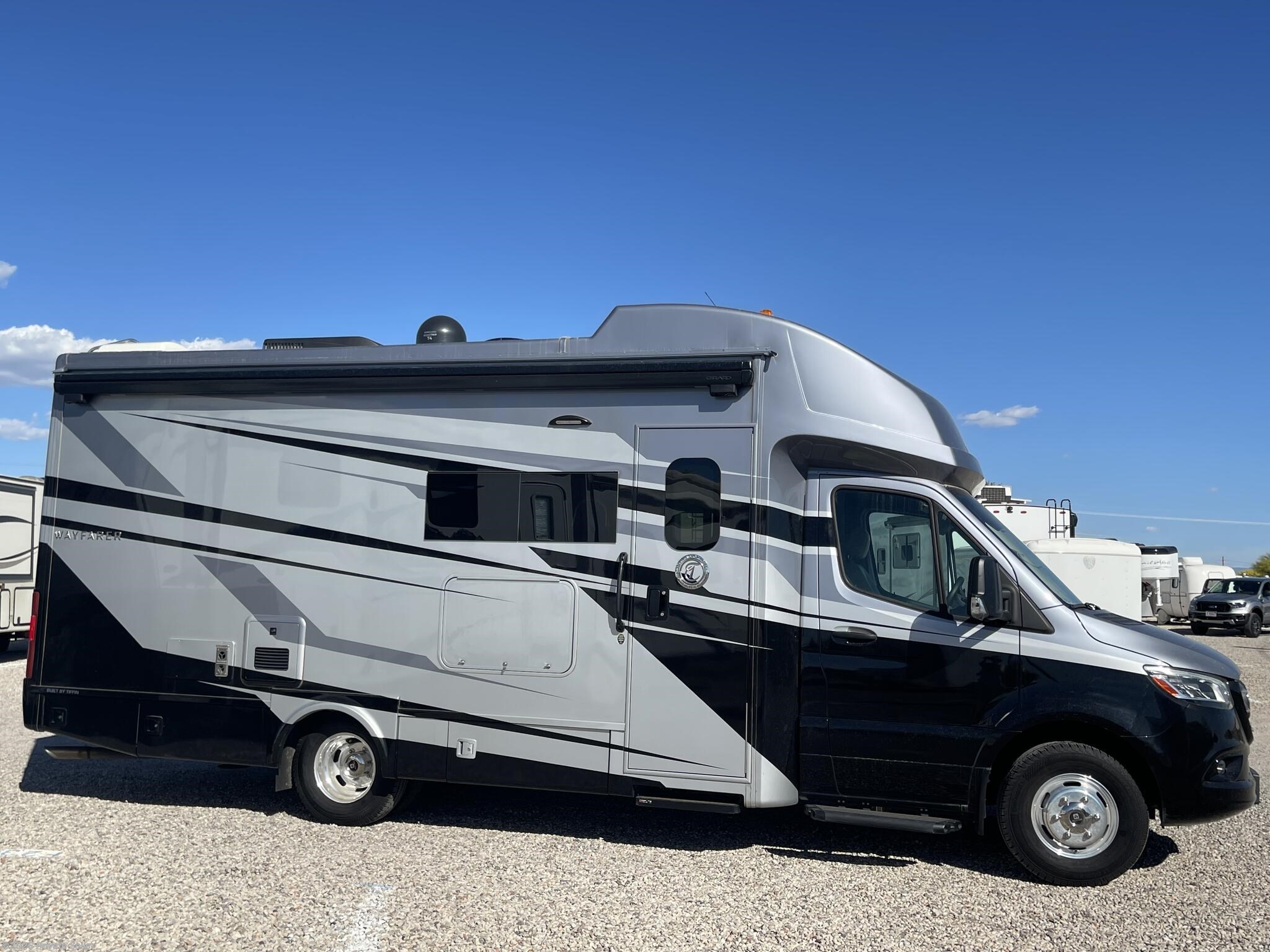 2025 Tiffin Wayfarer XRW - Used Class C For Sale by For Sale By Owner in Green Valley, Arizona