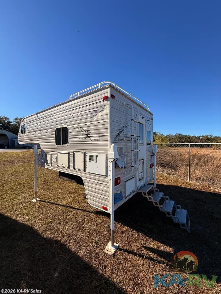 2007 S & S Bitterroot 8 1/2 ASC - Used Travel Trailer For Sale by KA-RV Sales in Fruitland Park, Florida