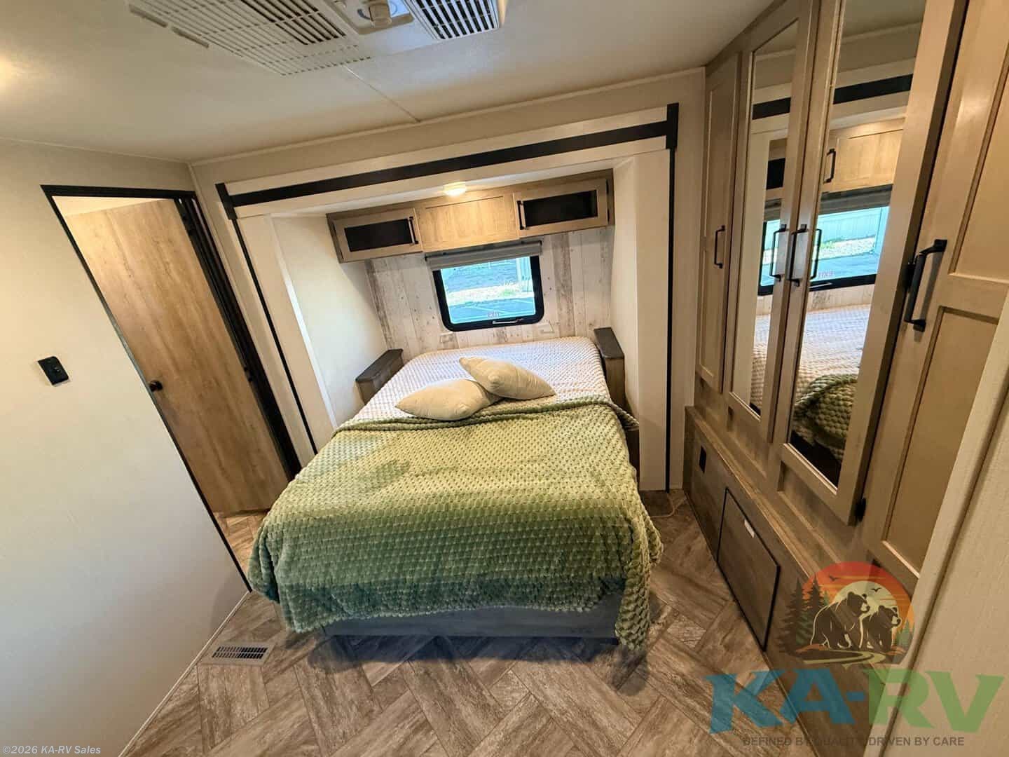 2023 32BHFS by Forest River from KA-RV Sales in Fruitland Park, Florida