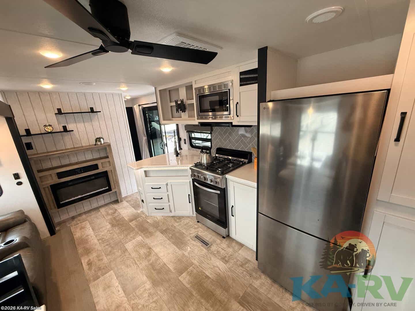 Used 2025 Forest River 39DBT available in Fruitland Park, Florida