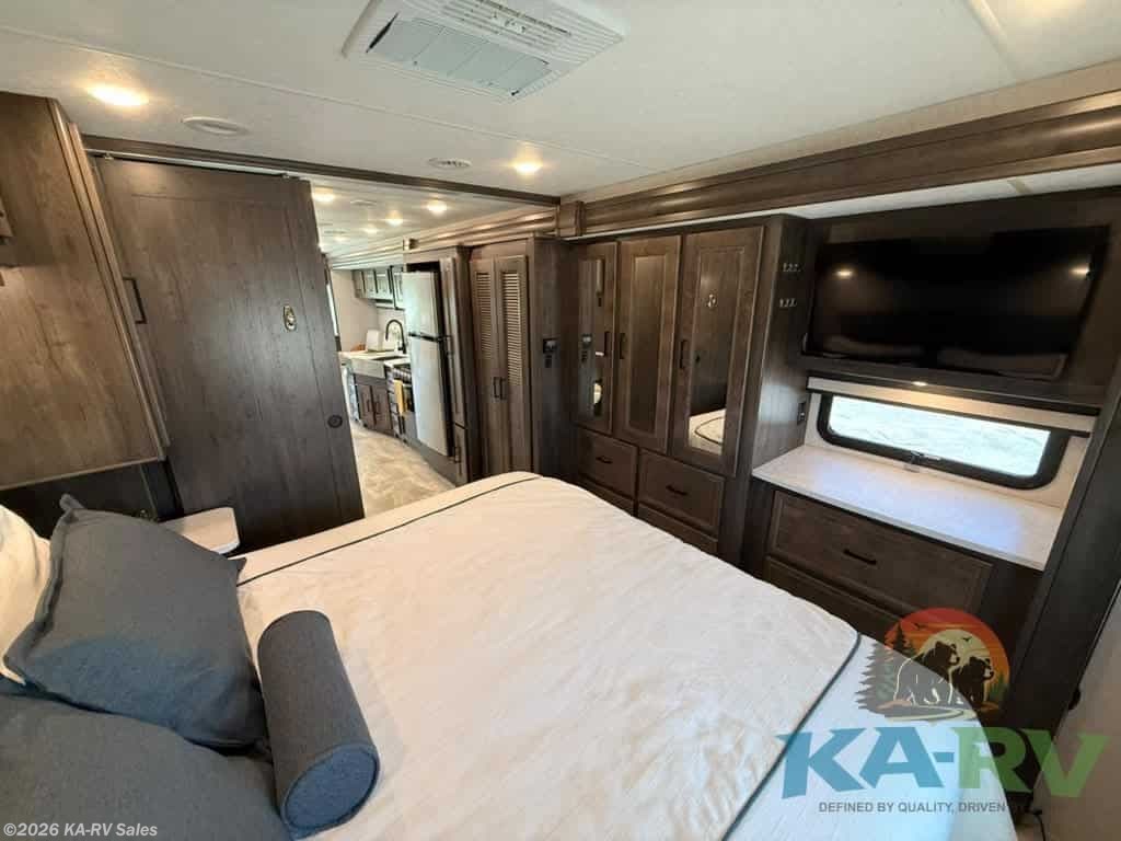 2023 Coachmen Mirada 350S - Used Class A For Sale by KA-RV Sales in Fruitland Park, Florida