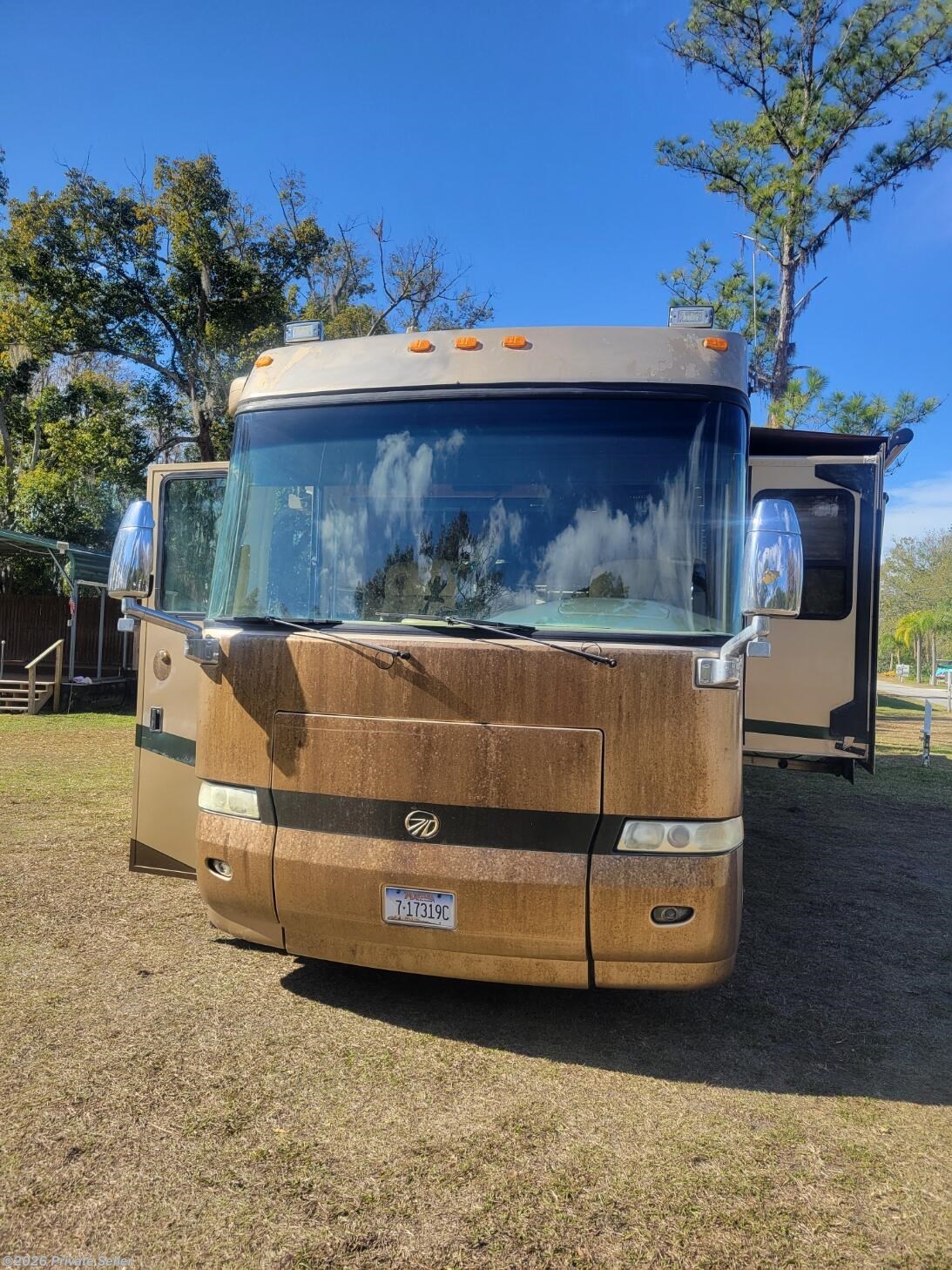 2004 Executive 43PBT by Monaco RV from For Sale By Owner in Lutz, Florida