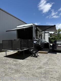 2022 Keystone Raptor 423 - Used Fifth Wheel For Sale by For Sale By Owner in Eudora, Kansas features Aluminum Entrance Steps, 50 Amp Service, Microwave, Exterior Speakers, Electric Heat