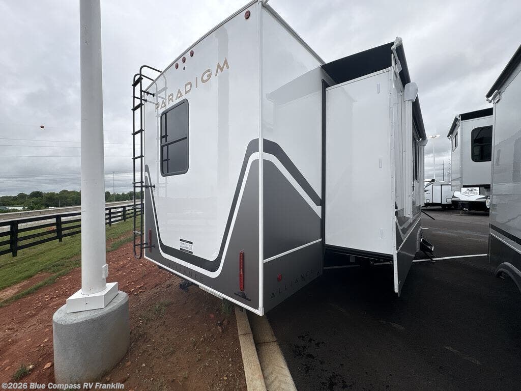 2026 Paradigm 382RK by Alliance RV from Blue Compass RV Franklin in Franklin, Kentucky