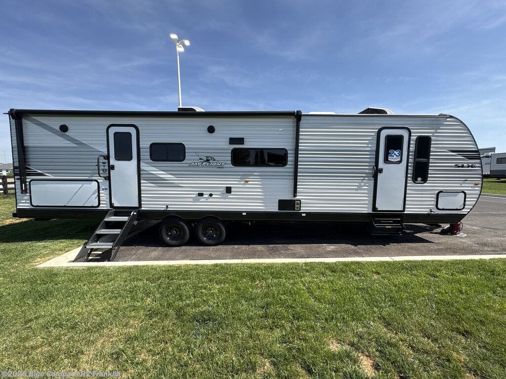 2026 Jay Flight SLX 330TBS by Jayco from Blue Compass RV Franklin in Franklin, Kentucky