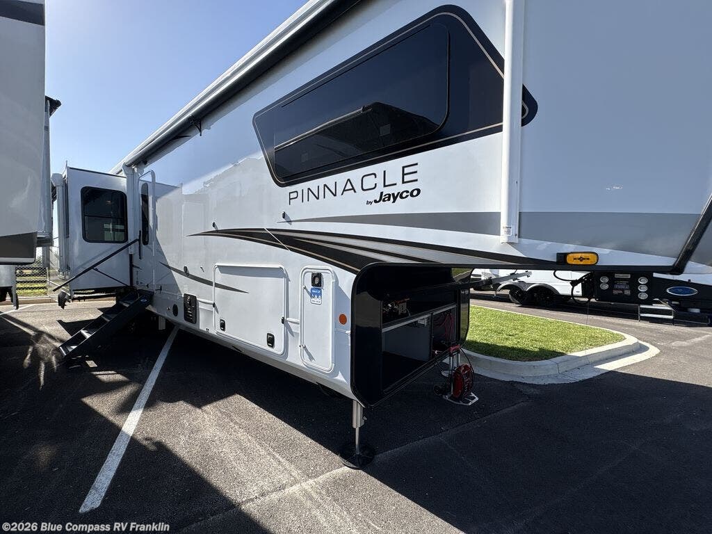 2026 Pinnacle 38SSWS by Jayco from Blue Compass RV Franklin in Franklin, Kentucky