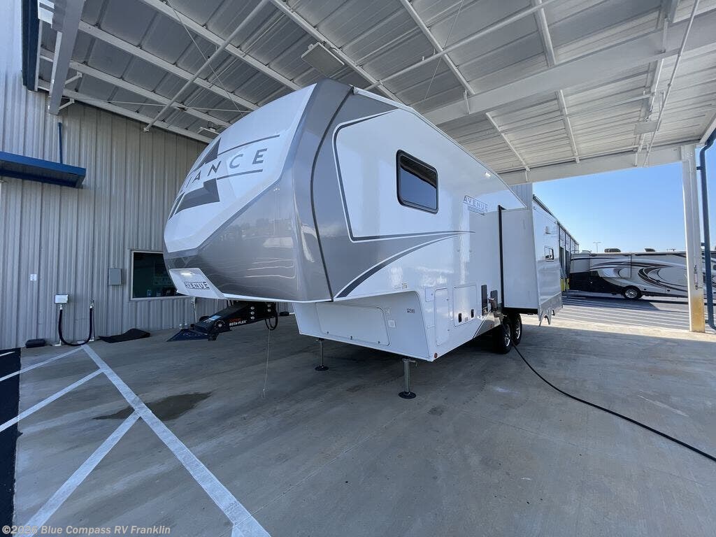 2026 Avenue All-Access 25RL by Alliance RV from Blue Compass RV Franklin in Franklin, Kentucky