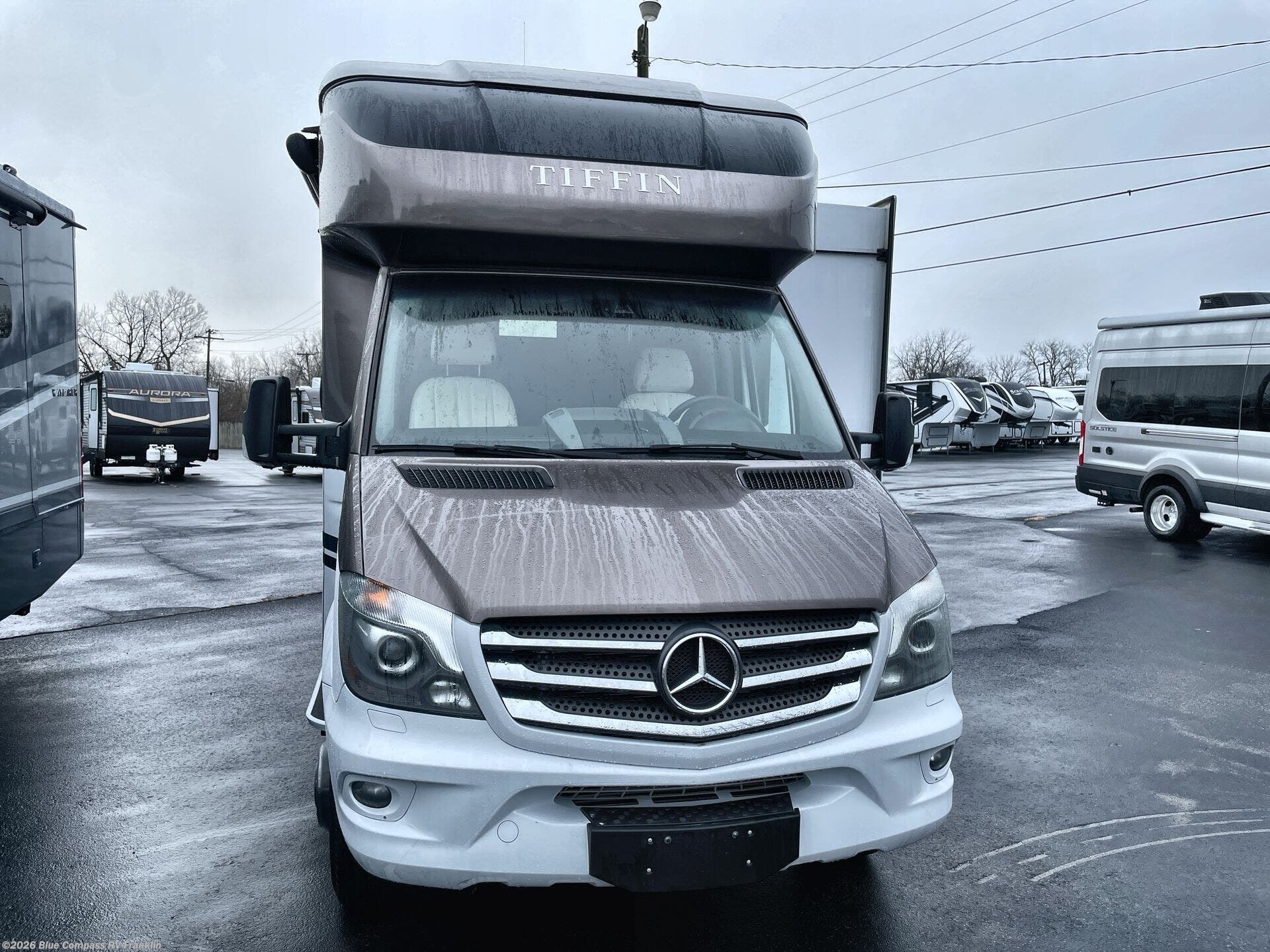 2019 Wayfarer 24 FW by Tiffin from Blue Compass RV Franklin in Franklin, Kentucky