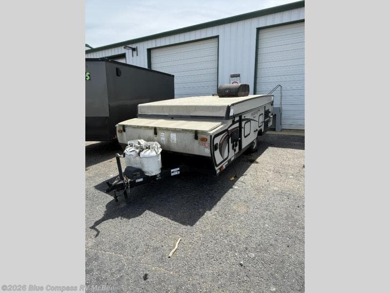 2015 Forest River Rockwood Premier 2516G - Used Popup For Sale by Blue Compass RV McBee in McBee, South Carolina features Slideout