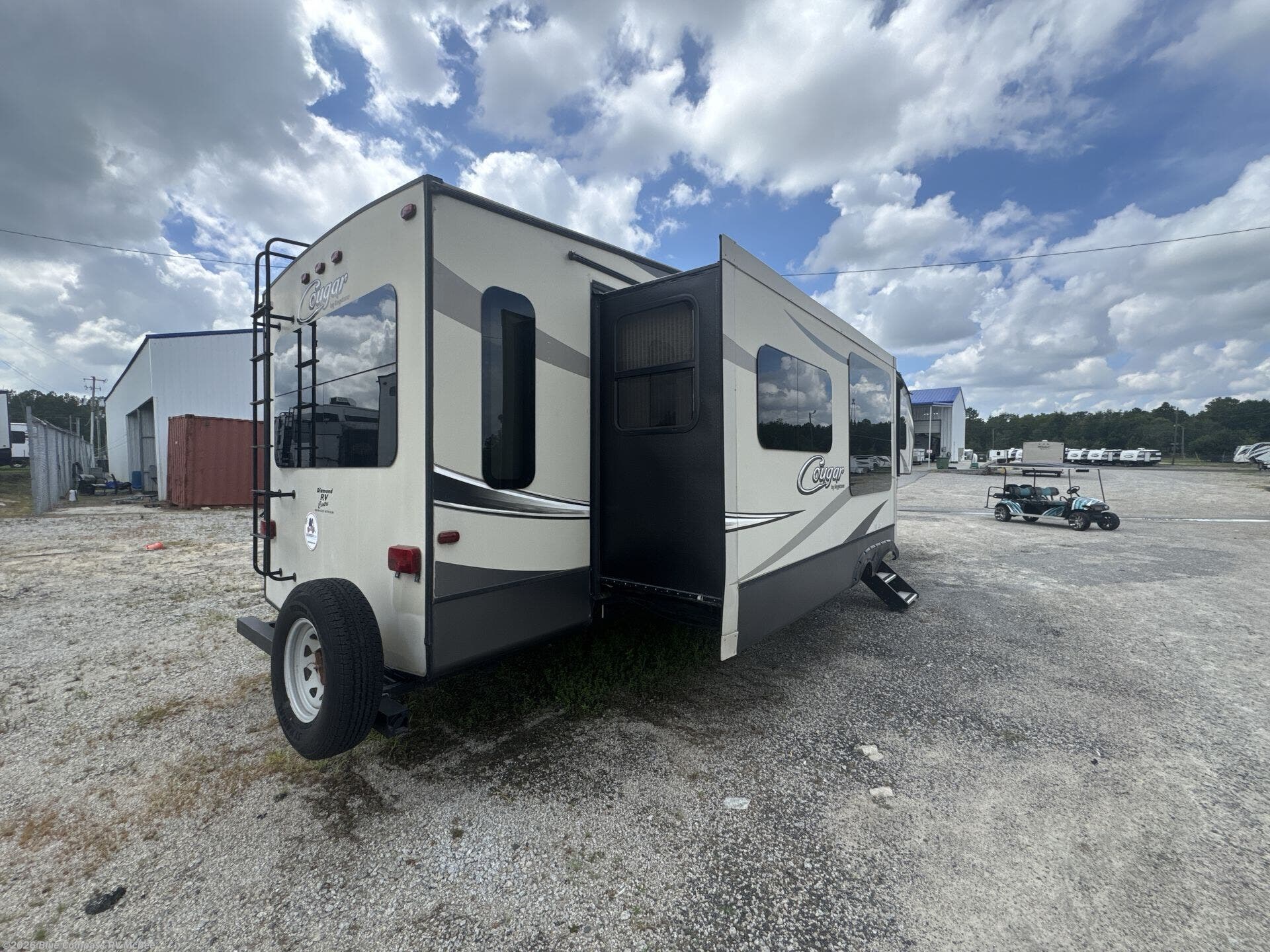 2016 Cougar 333MKS by Keystone from Blue Compass RV McBee in McBee, South Carolina
