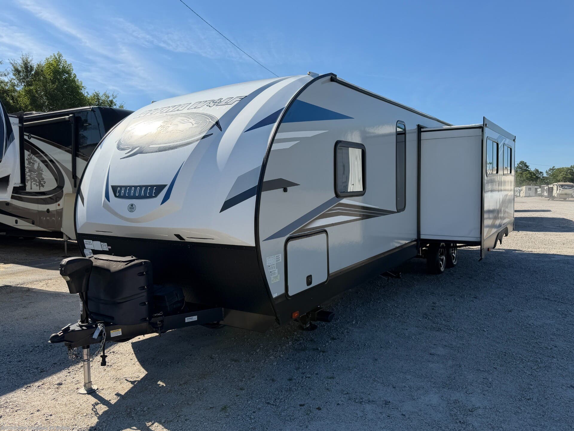 Used 2021 Forest River Cherokee Alpha Wolf 29DQ-L available in McBee, South Carolina