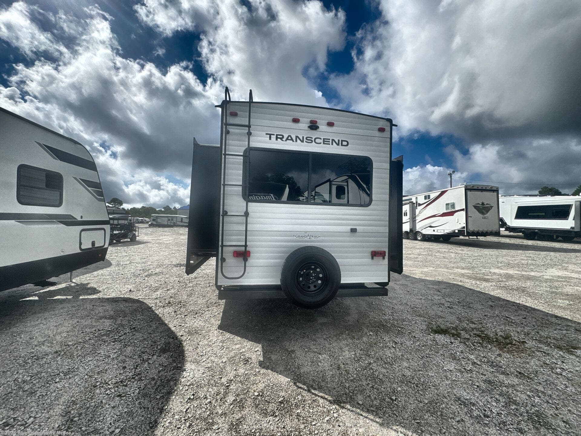2021 Transcend 31RLK by Grand Design from Blue Compass RV McBee in McBee, South Carolina