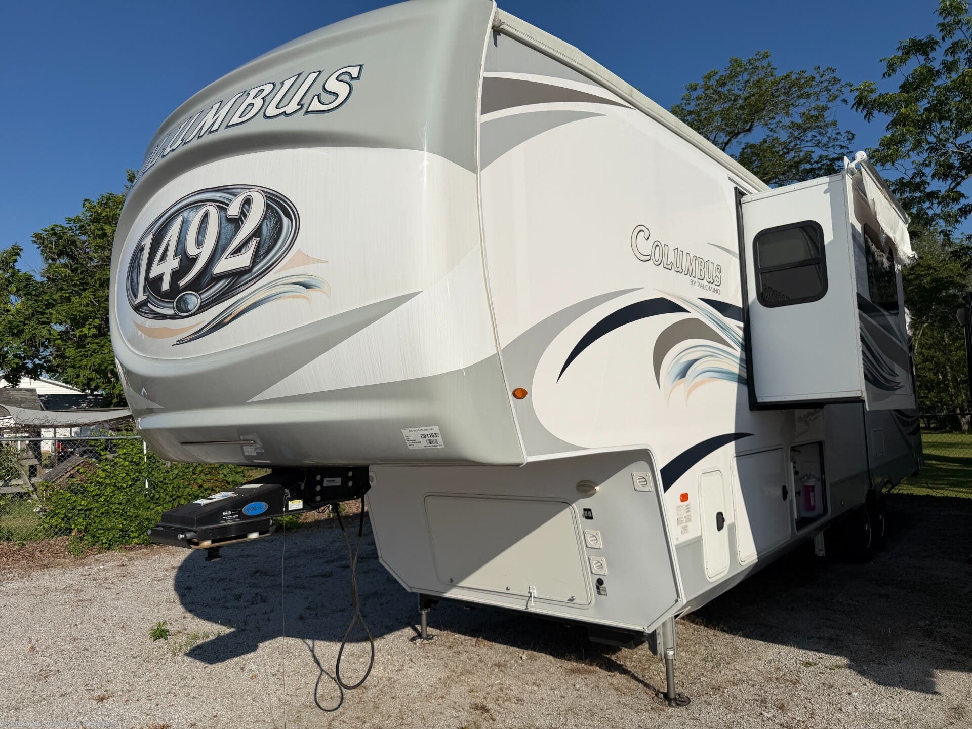 Used 2021 Palomino Columbus 382FBC available in McBee, South Carolina
