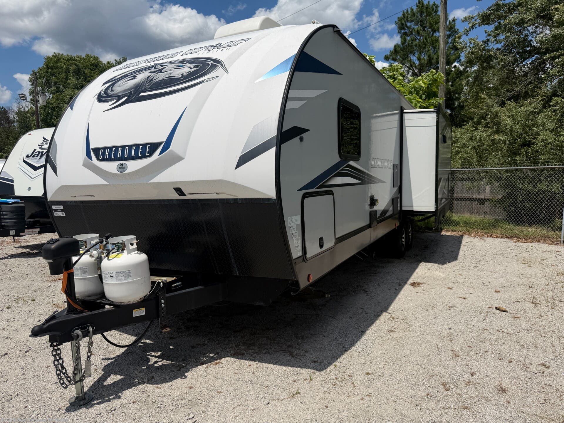 Used 2022 Forest River Cherokee Alpha Wolf 26RL-L available in McBee, South Carolina