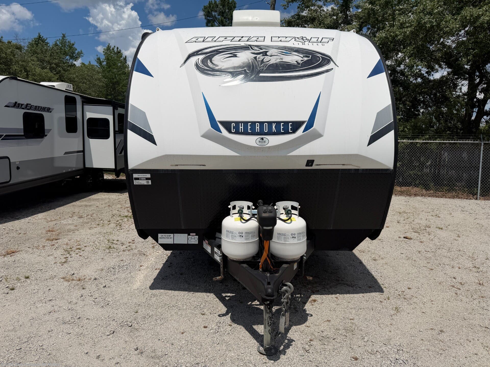 2022 Cherokee Alpha Wolf 26RL-L by Forest River from Blue Compass RV McBee in McBee, South Carolina
