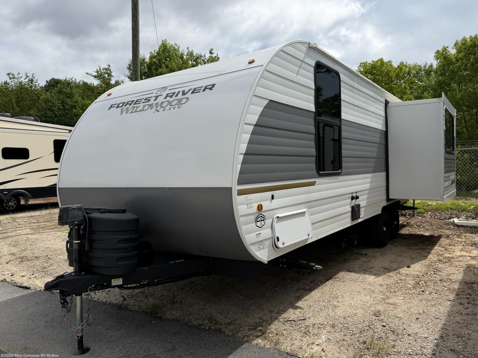 Used 2025 Forest River Wildwood X-Lite 24RLXL available in McBee, South Carolina