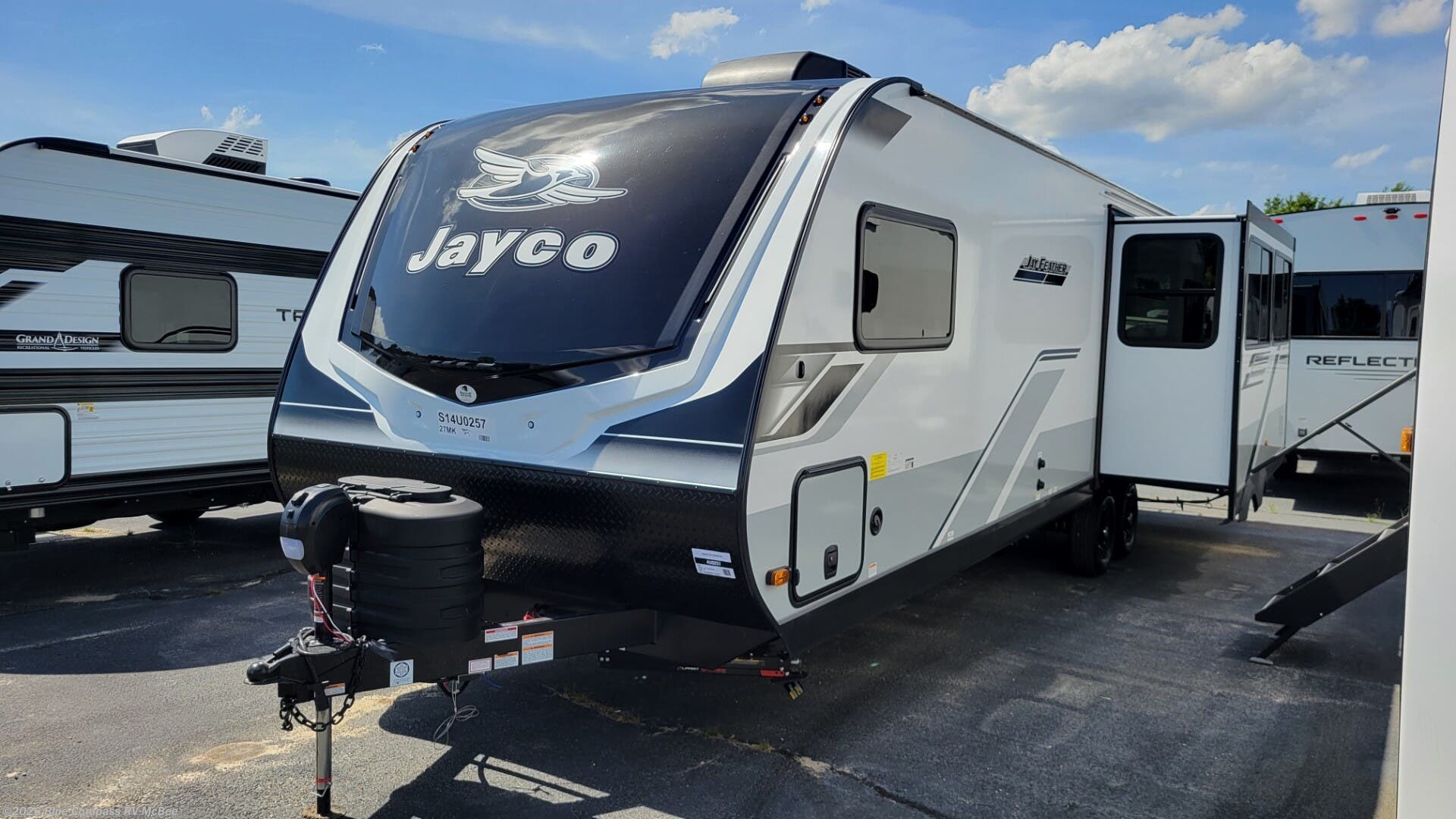 2025 Jay Feather 27MK by Jayco from Blue Compass RV McBee in McBee, South Carolina