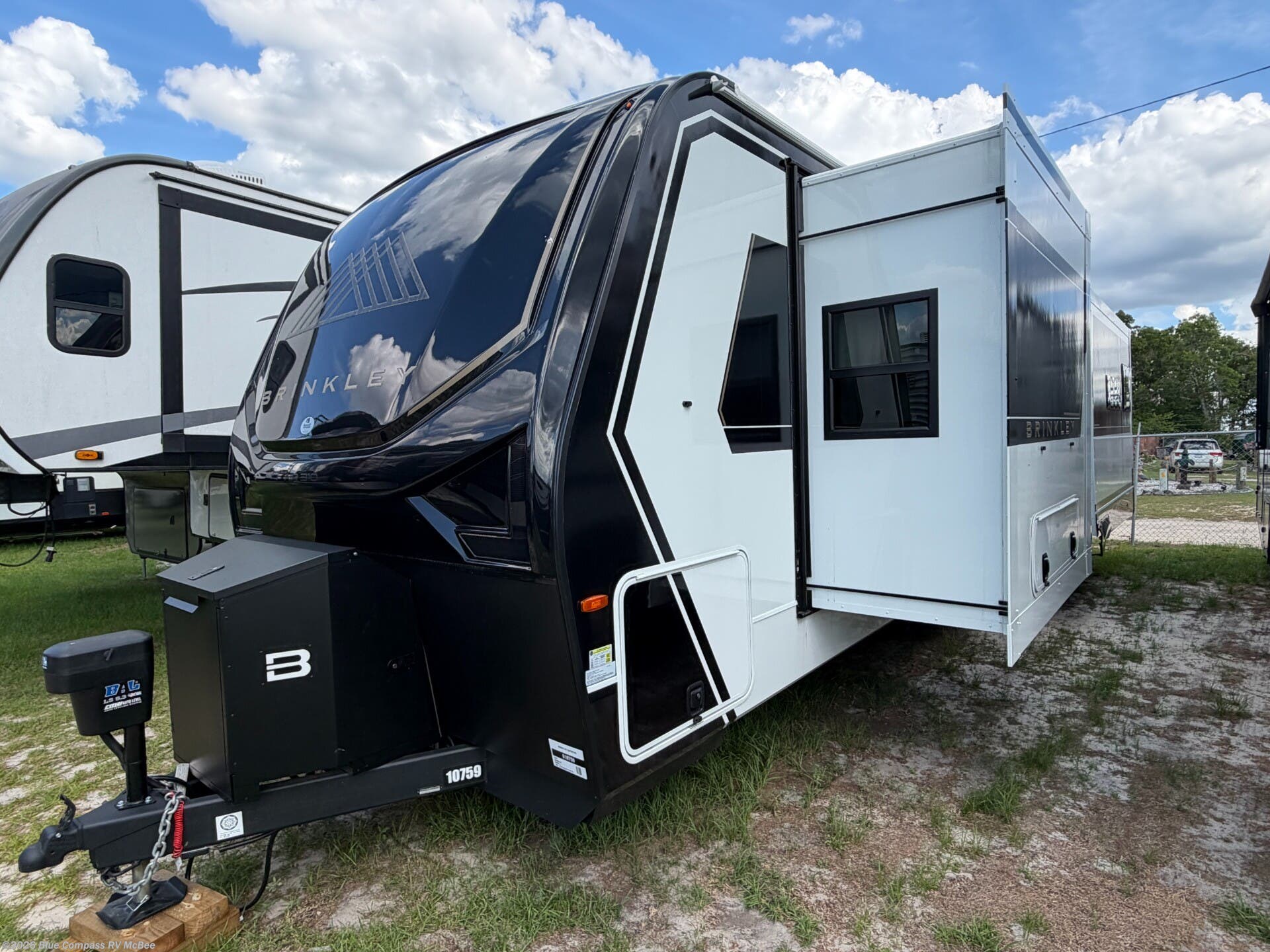 New 2026 Brinkley RV Model Z AIR 310 available in McBee, South Carolina