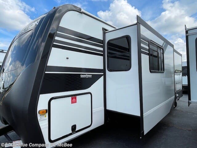 New 2026 Grand Design Reflection 322FKTS available in McBee, South Carolina