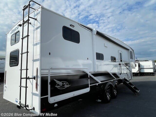 New 2026 Jayco Eagle HT 31QCD available in McBee, South Carolina