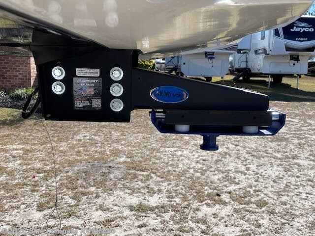 New 2026 Jayco Pinnacle 38FBRK available in McBee, South Carolina