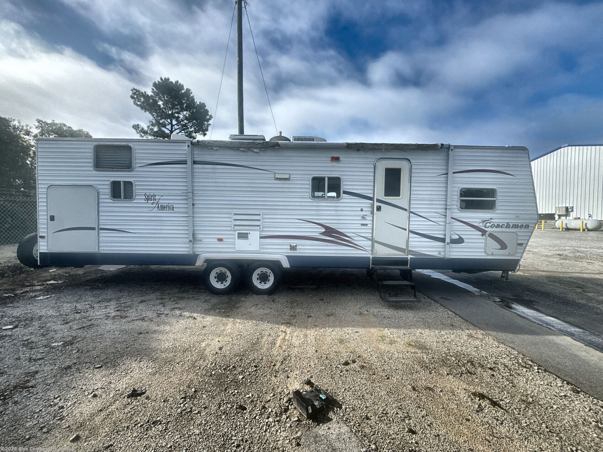 Used 2012 Coachmen Cascade 32BHS available in McBee, South Carolina