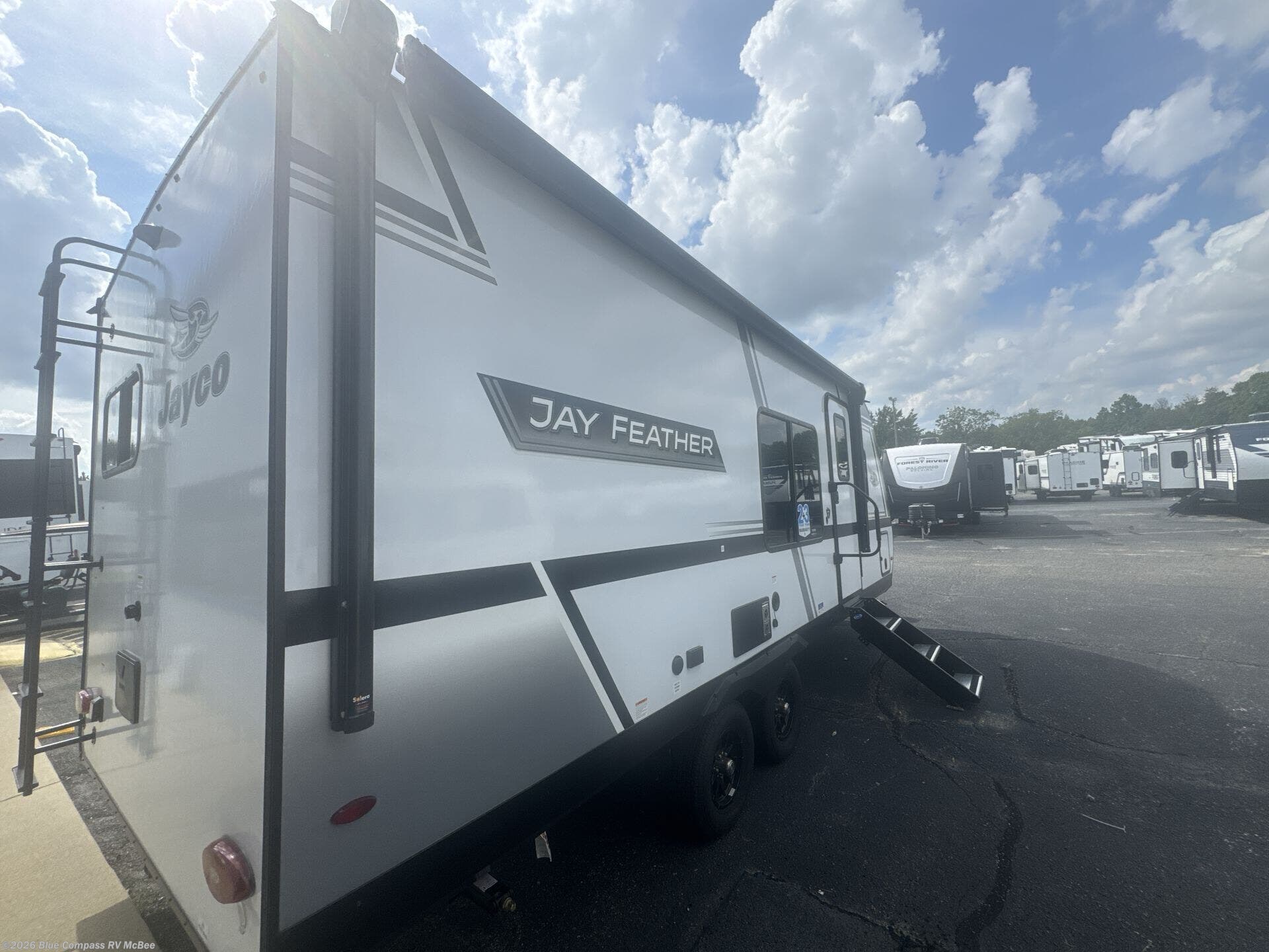 New 2027 Jayco Jay Feather 21MML available in McBee, South Carolina