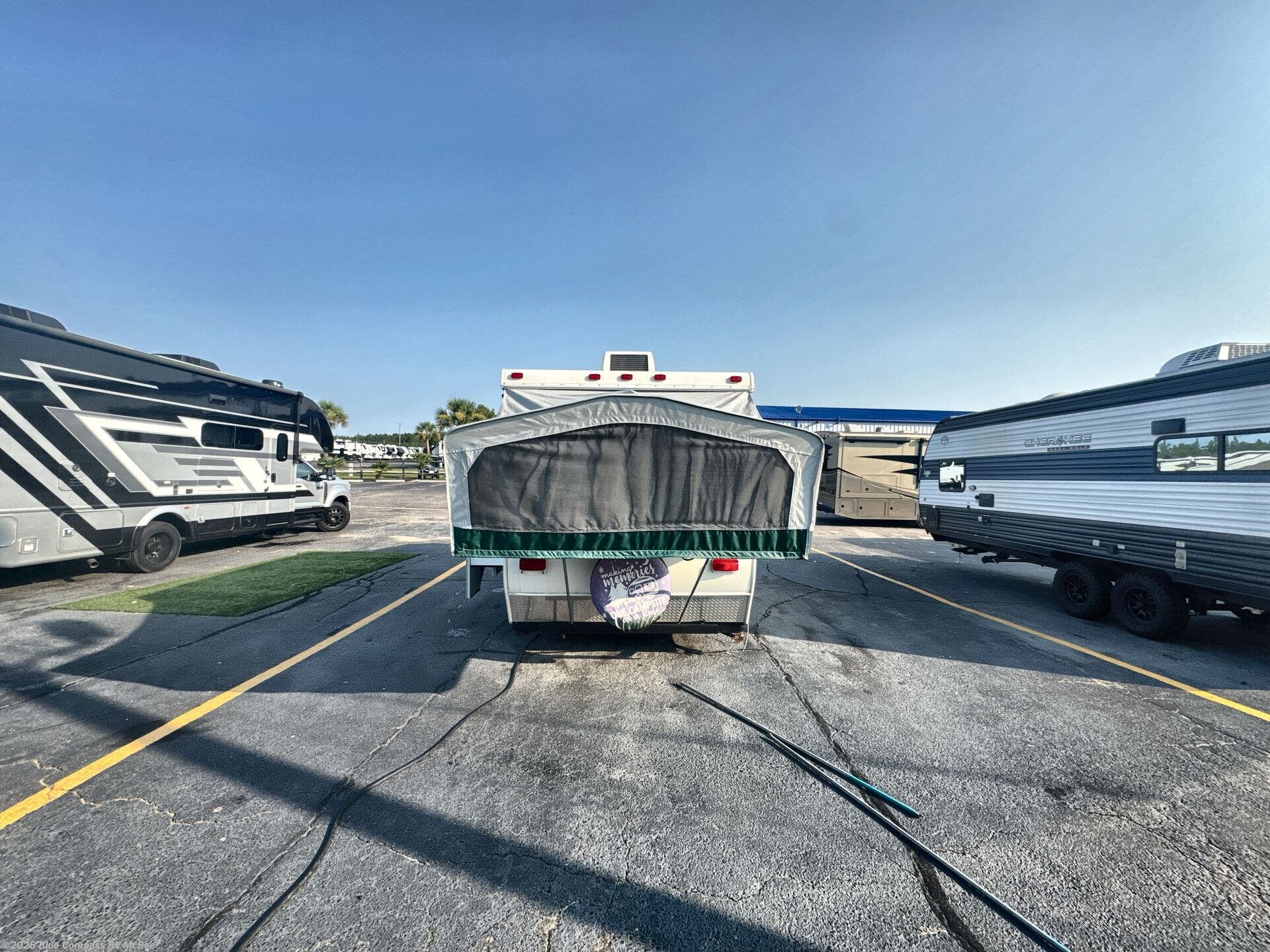 2004 Starcraft CENTENNIL 3606 - Used Travel Trailer For Sale by Blue Compass RV McBee in McBee, South Carolina