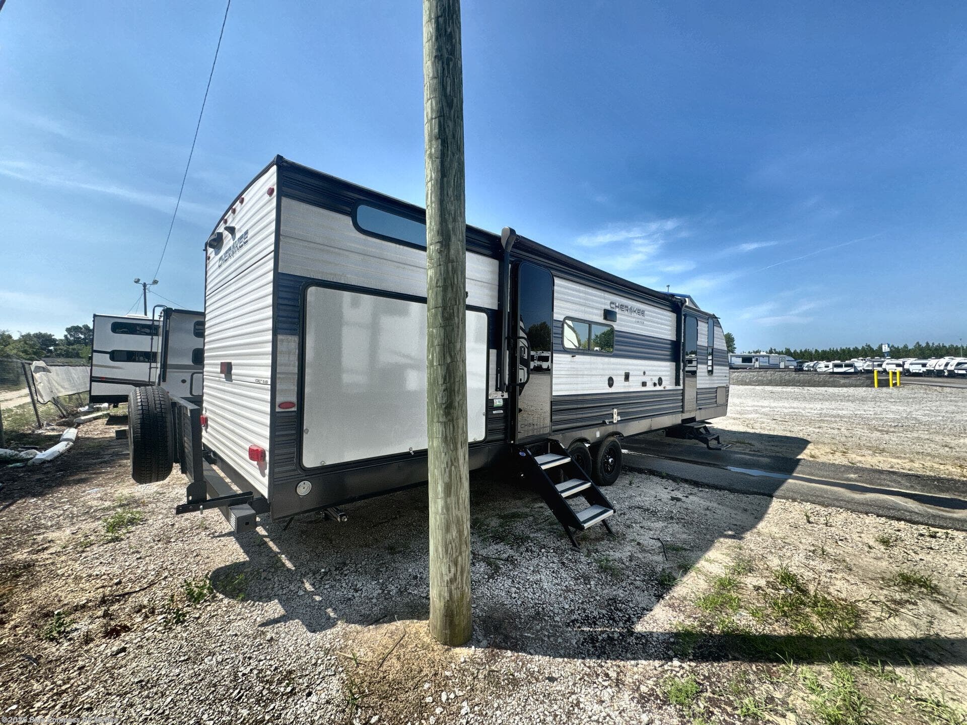 Used 2023 Forest River Cherokee 294GEBG available in McBee, South Carolina