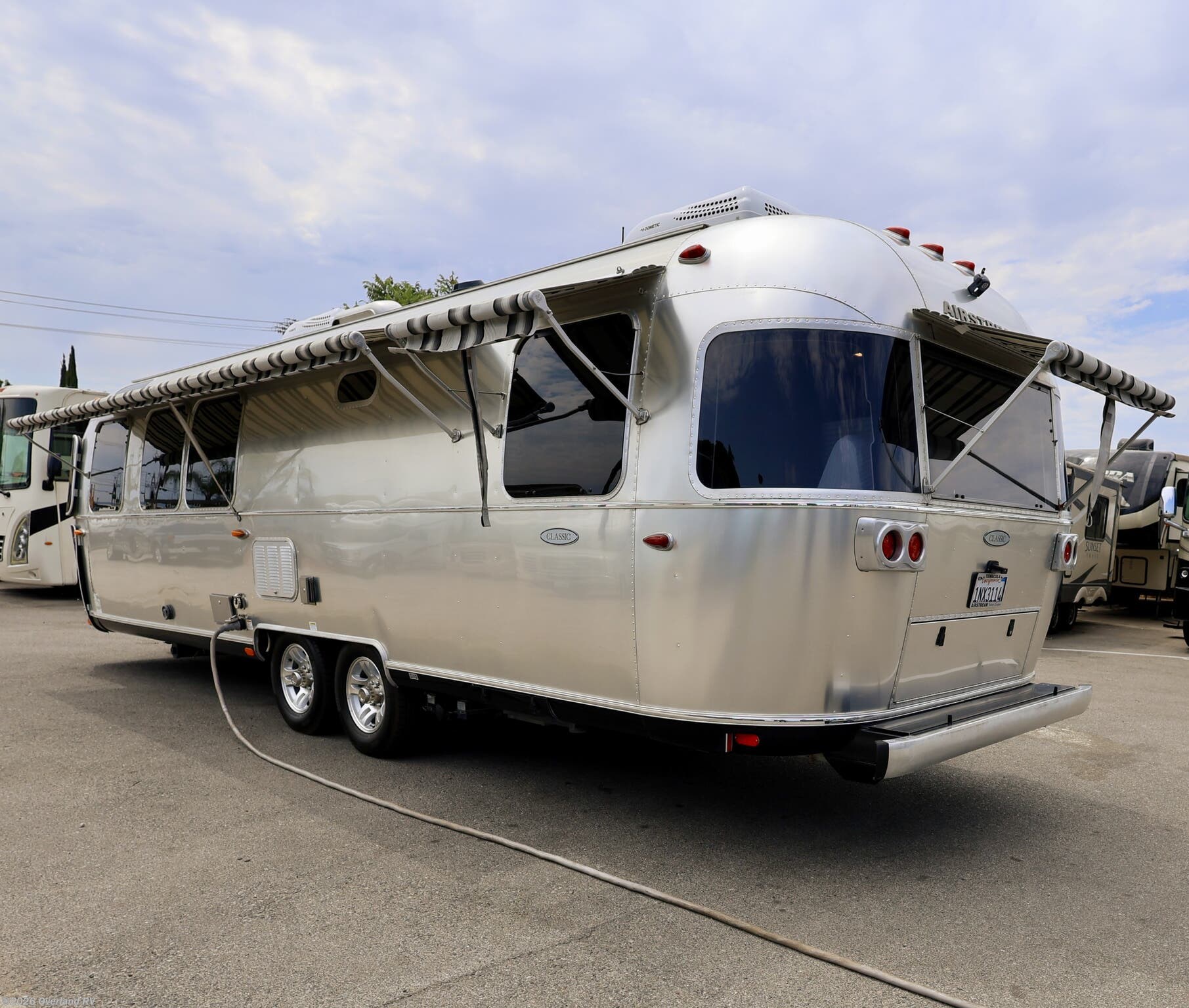 Used 2019 Airstream Classic 30RB available in Riverside, California