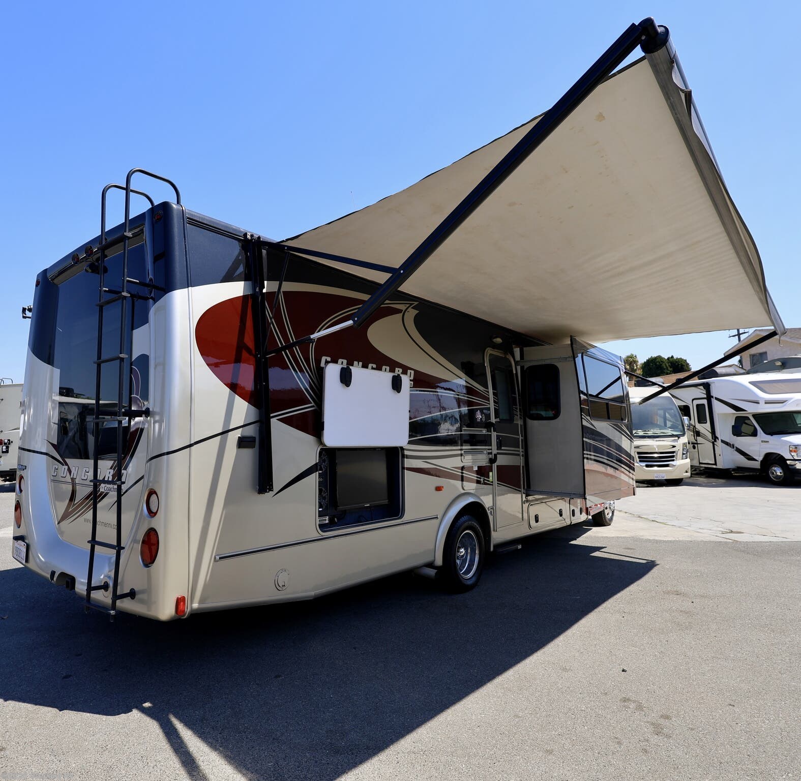 2013 Coachmen Concord 300 TS (Ford) - Used Class C For Sale by Overland RV in Riverside, California features Air Conditioning, Skylight, Fire Extinguisher, DVD Player, Medicine Cabinet