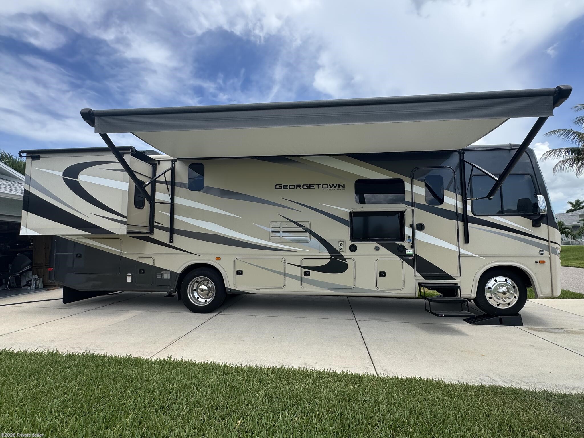 2020 Georgetown GT5 31L5 by Forest River from For Sale By Owner in Cape Coral, Florida