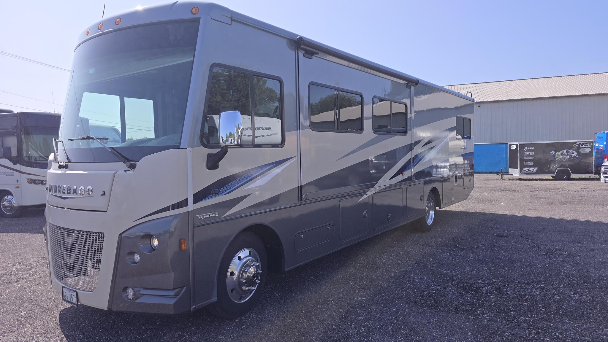 Used 2020 Winnebago Sunstar available in Bartlett, Illinois