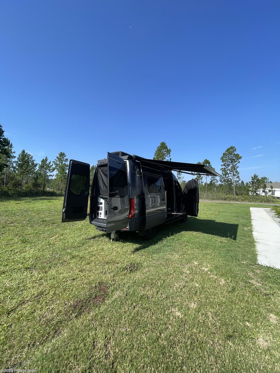 2025 Tiffin GH1 19AV - Used Class B For Sale by For Sale By Owner in Glen Saint Mary, Florida