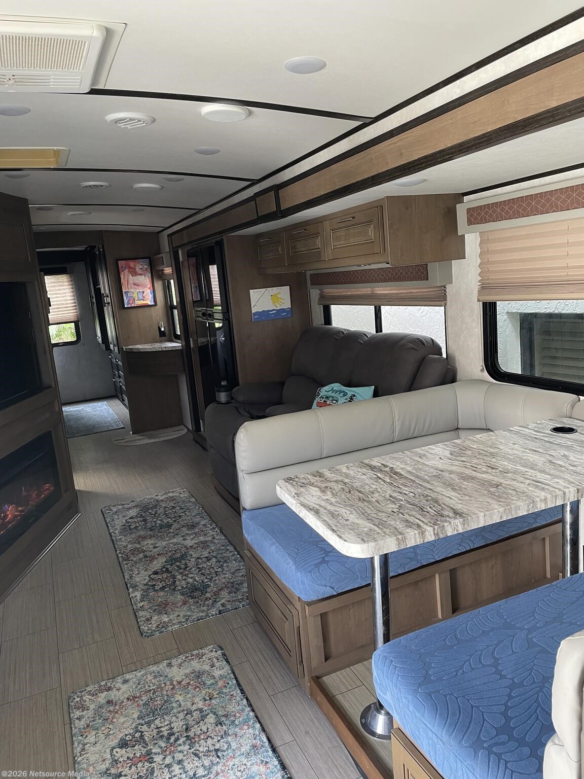 2019 Forest River FR3 DS - Used Class C For Sale by For Sale By Owner in Fort Myers, Florida