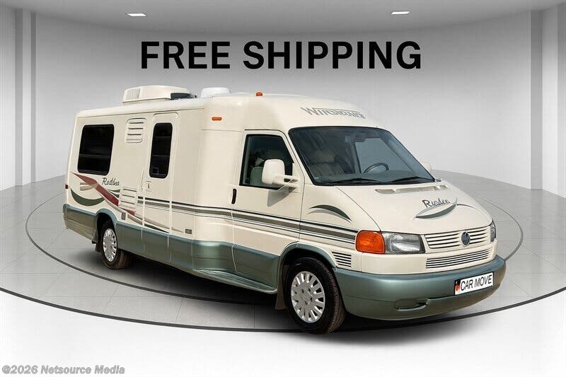 2002 Rialta 22QD by Winnebago from RV Car Depot in Spring Valley, California
